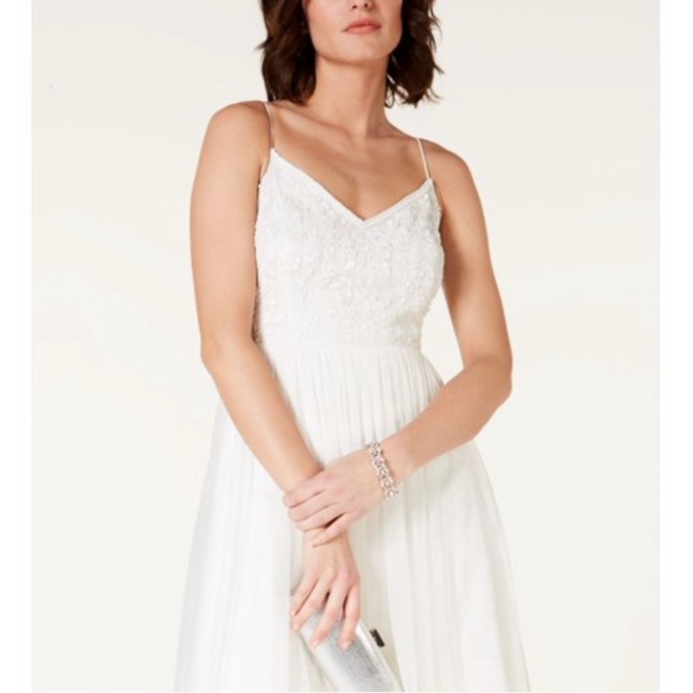 Adrianna Papell ivory  beaded tea length dress size 4. NWT.​​​